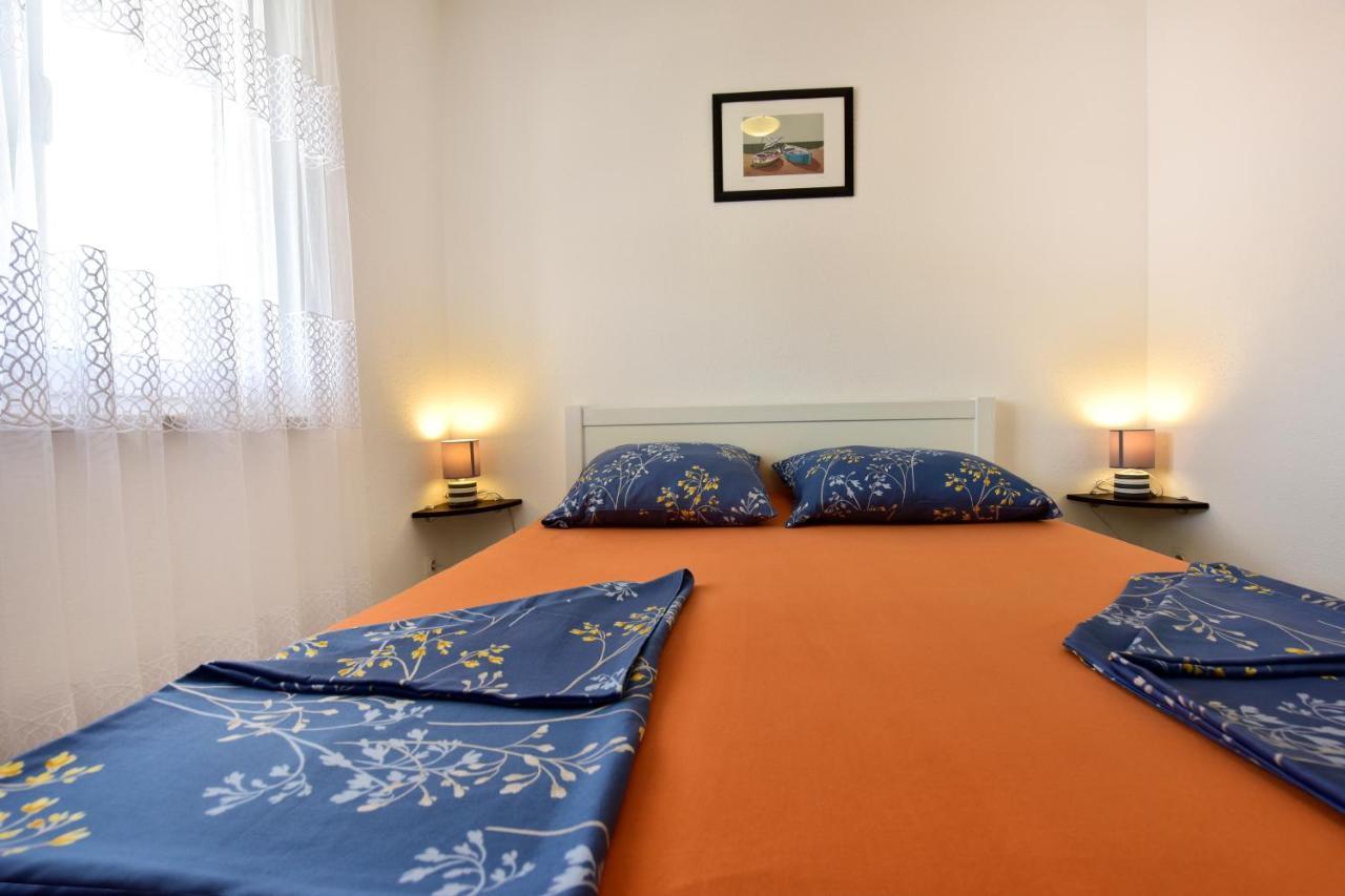 Apartments Elin Sofia Porec Exterior photo